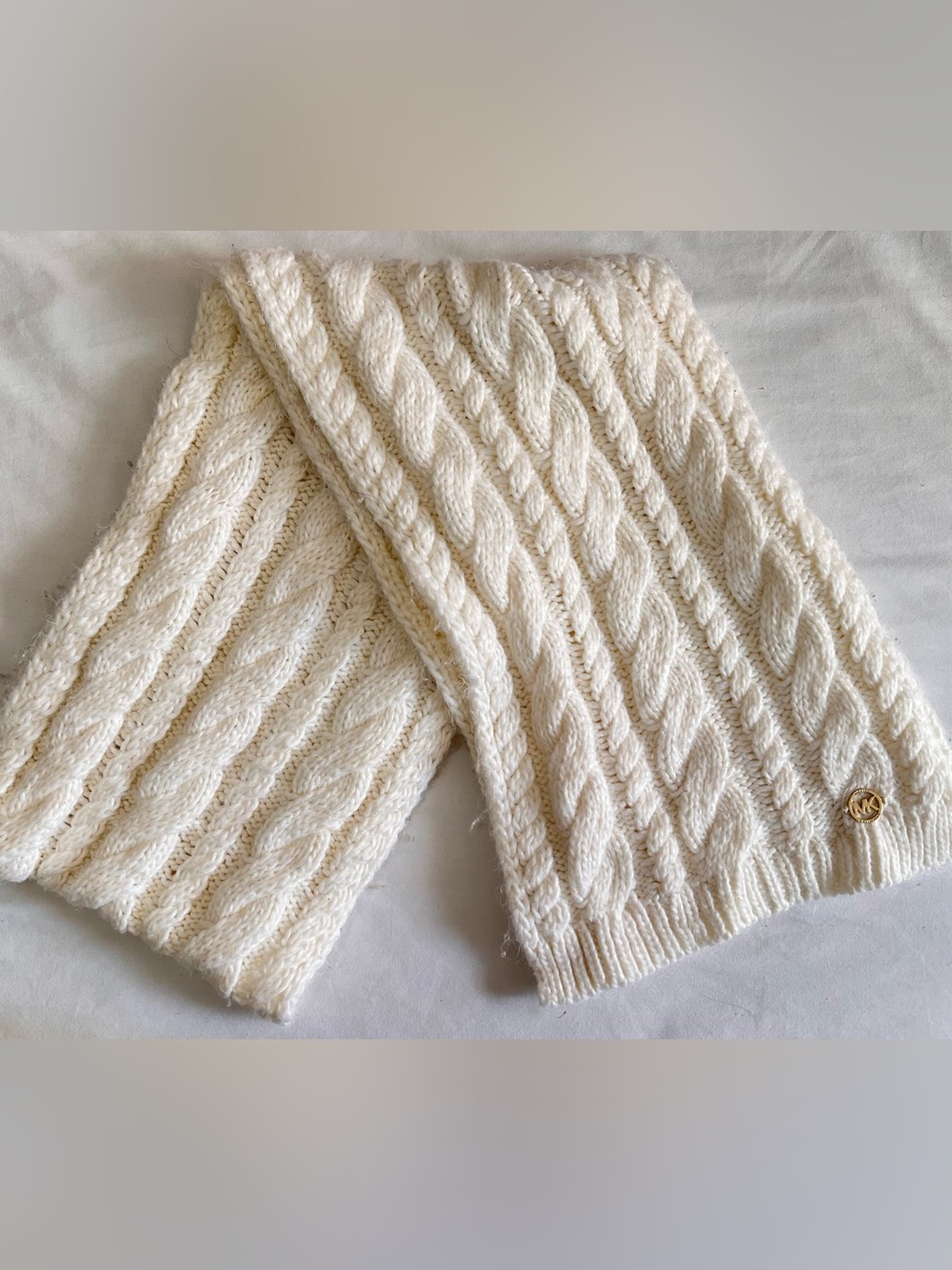MICHAEL Michael Kors Cream Off-White Knit Scarf with Logo Tag